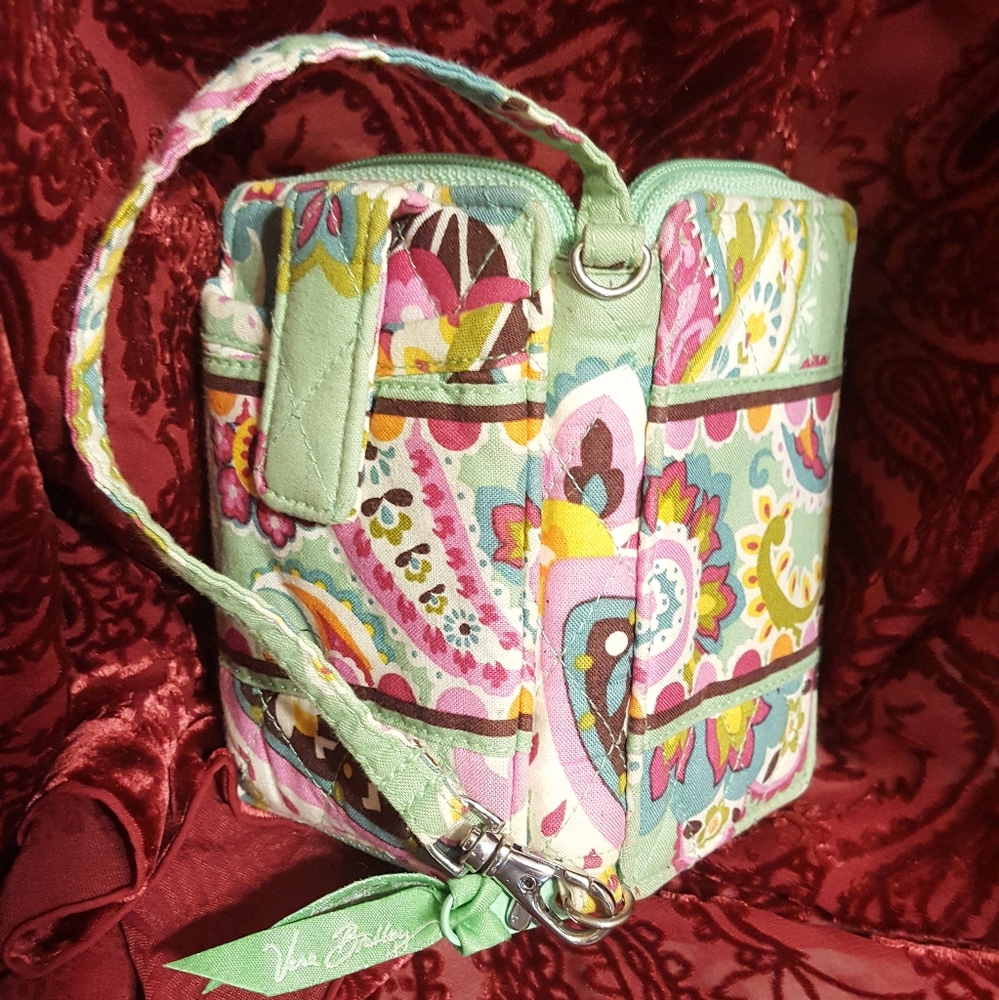 Vera Bradley Small Clutch Wallet w/Strap